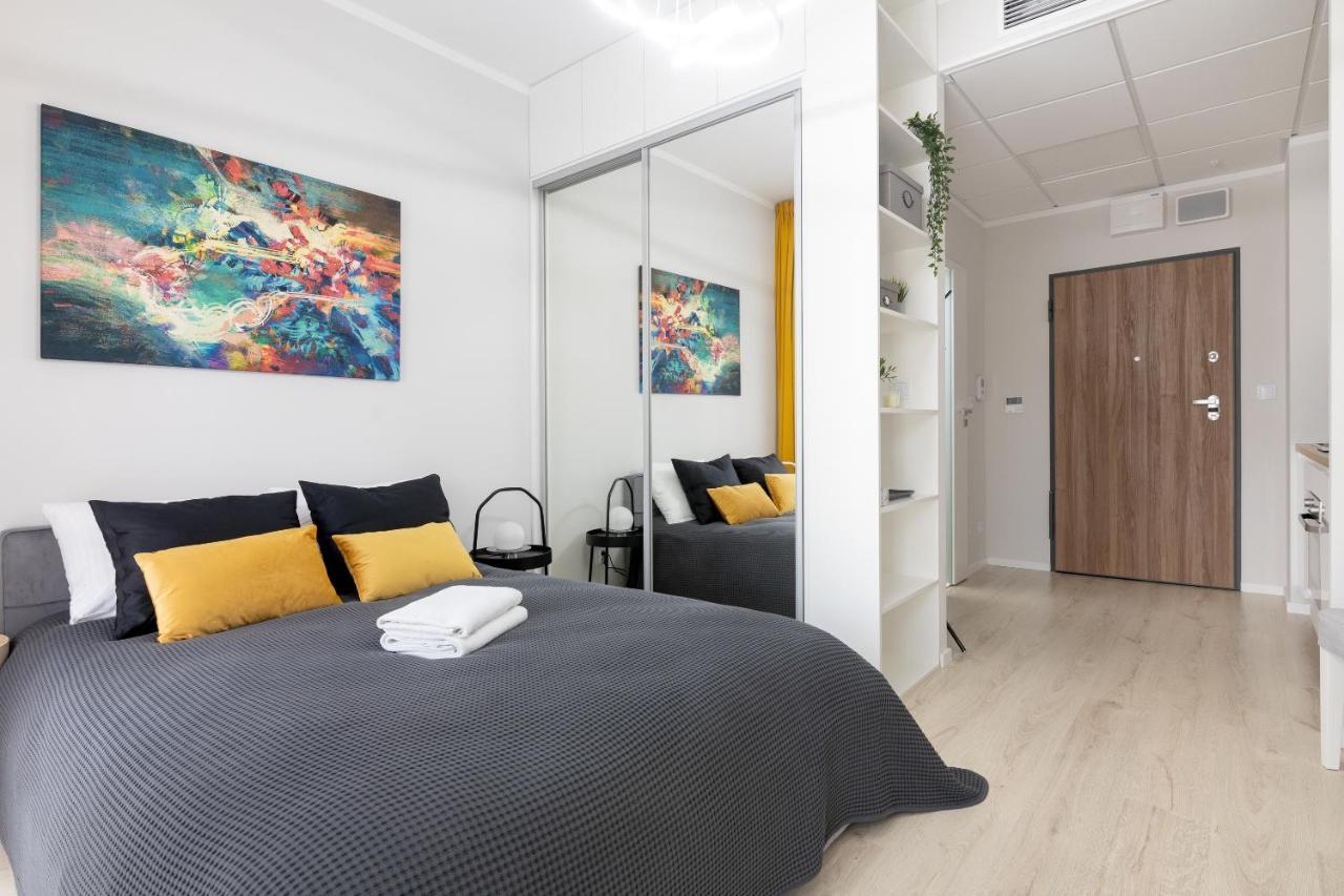 Appartement Yellow Sunset Studio à Varsovie Extérieur photo