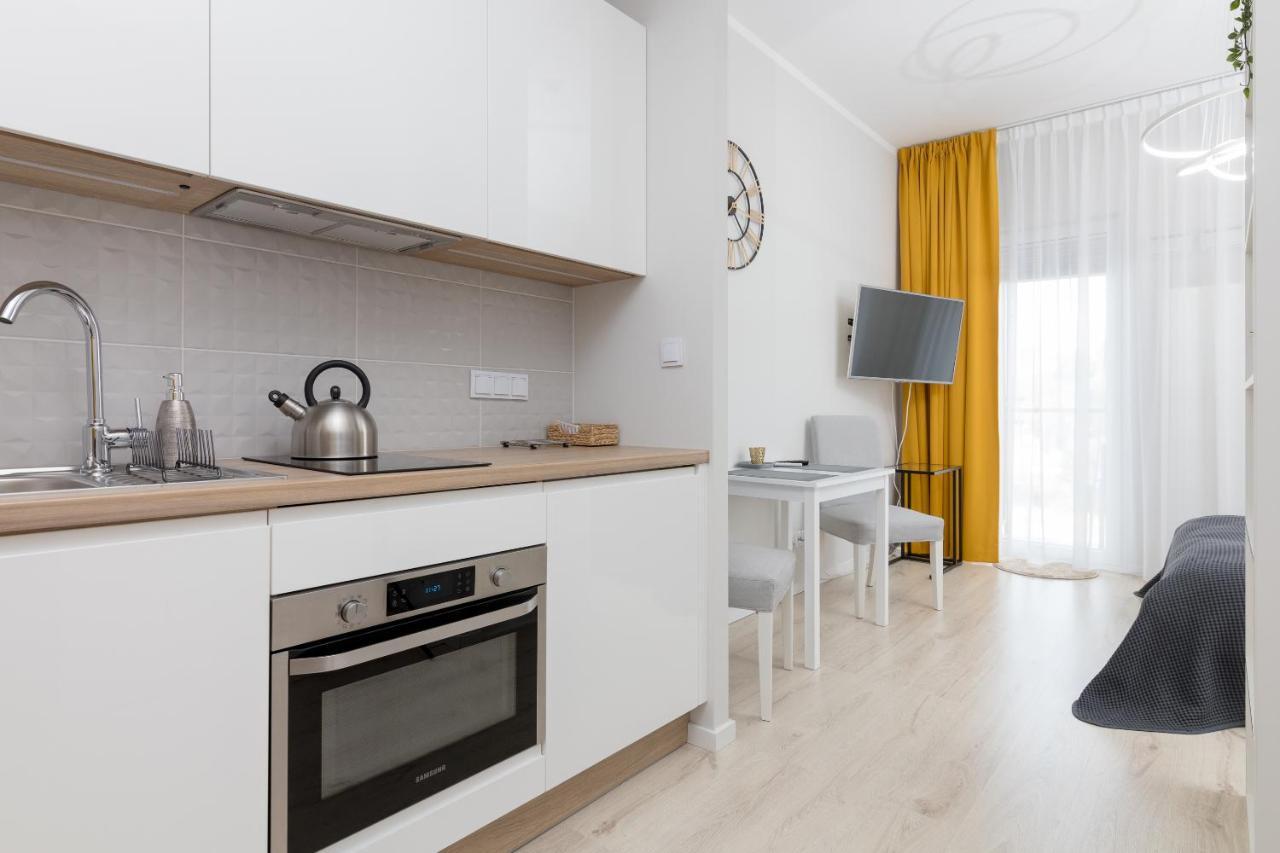 Appartement Yellow Sunset Studio à Varsovie Extérieur photo