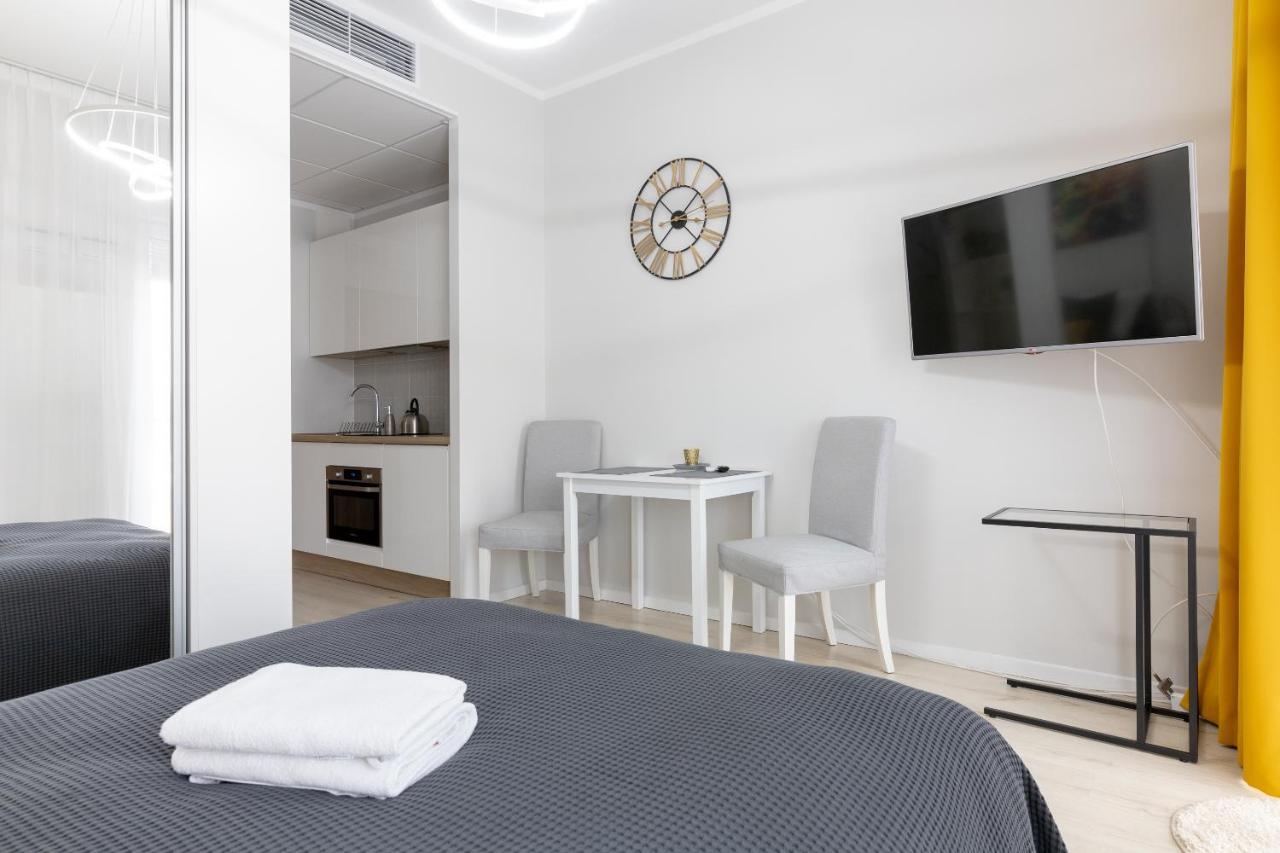 Appartement Yellow Sunset Studio à Varsovie Extérieur photo